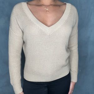 DIVIDED Sweater (Small)